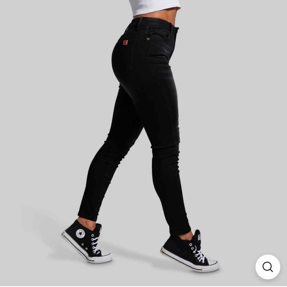 Born Primitive Lot FLEX HR Jeans Sz S + Open Back Top